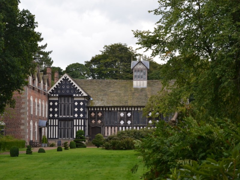 Visit of Rufford Old Hall and hike to Mere Sands Wood nature reserve, Lancashire,&nbsp;England