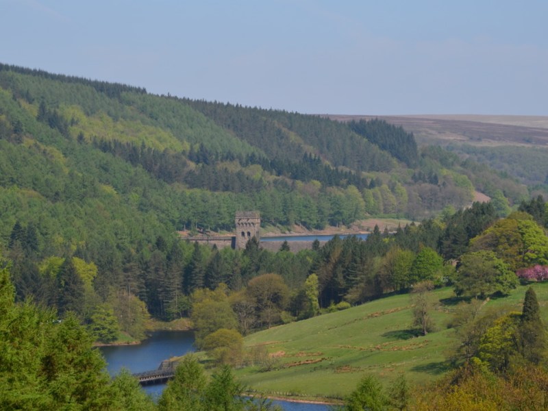 Walk Alport Castle, Peak District –&nbsp;England