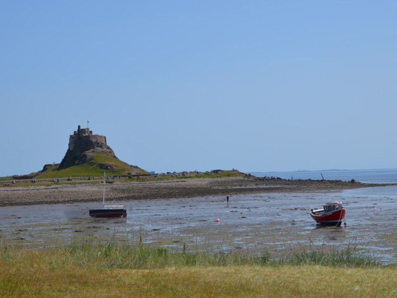 Walk around Holy Island – Northumberland,&nbsp;England