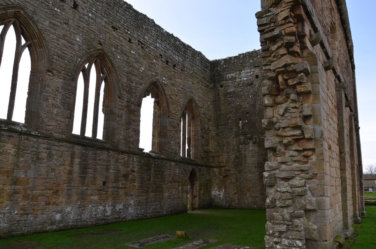 View of side of Egglestone abbey
